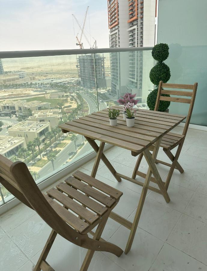 Tranquil Studio In Damac Hills Dubai Exterior foto